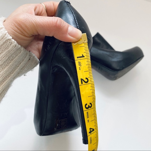 Aldo leather covered/hidden platform heels - Picture 6 of 7